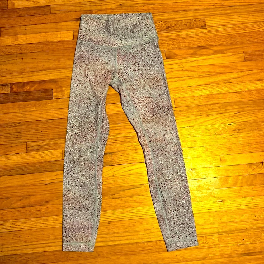 lululemon 7/8 wunder under patterned tights